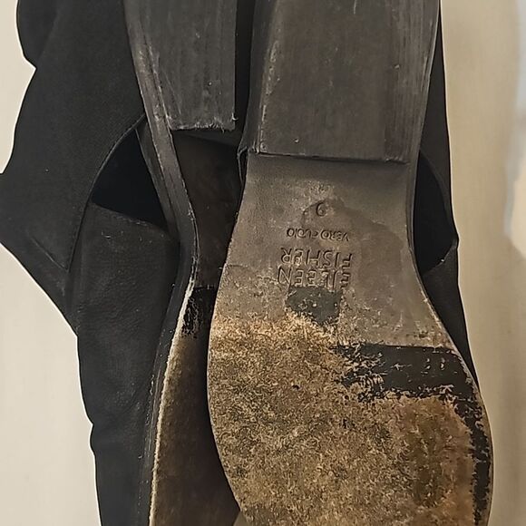 Eileen fisher black suede pull on boots booties round toe 9 - Picture 4 of 5